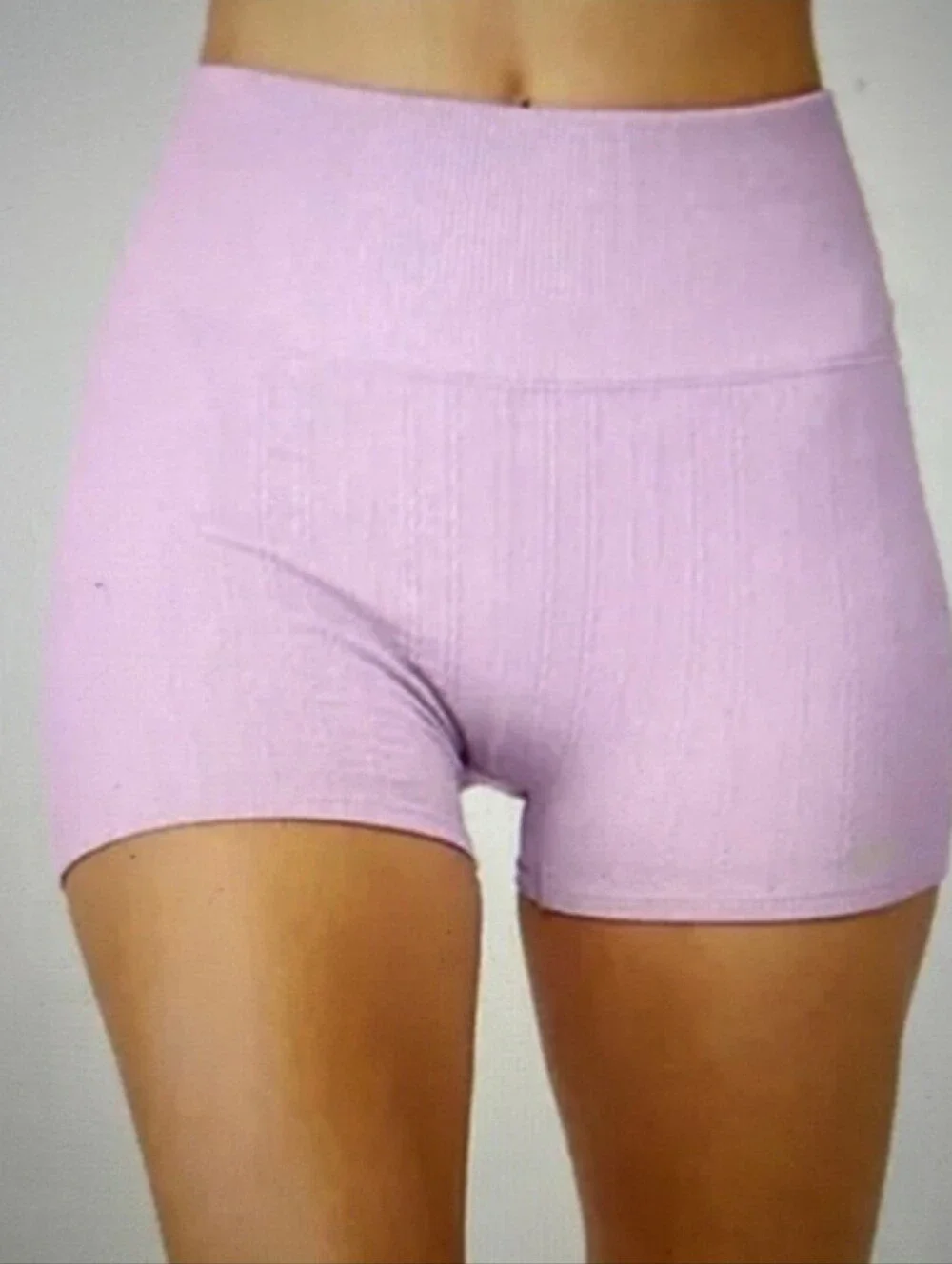 ALO Yoga Seamless Cable Knit Hot Shorts Pink Size Medium